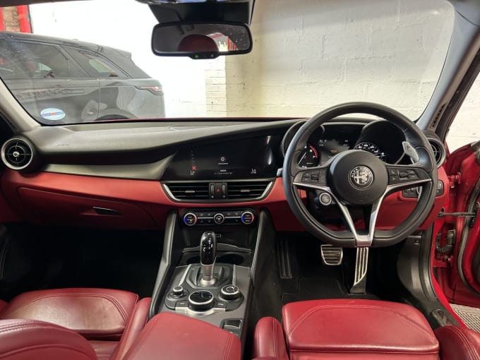 2025 Alfa Romeo Giulia