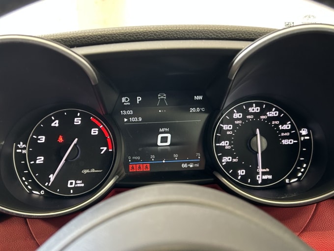 2025 Alfa Romeo Giulia