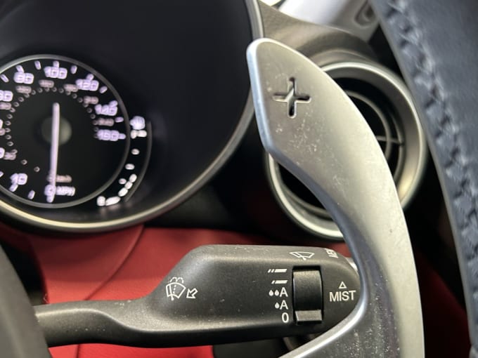 2025 Alfa Romeo Giulia