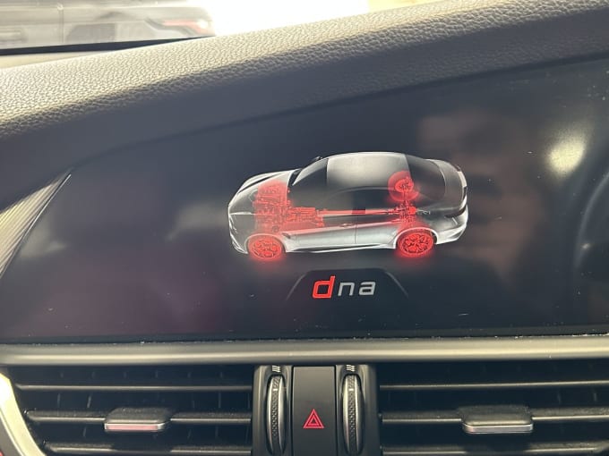 2025 Alfa Romeo Giulia