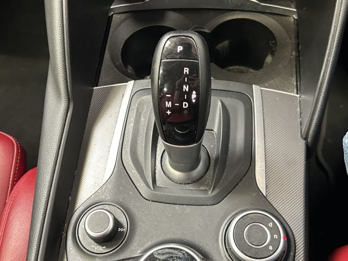 2025 Alfa Romeo Giulia