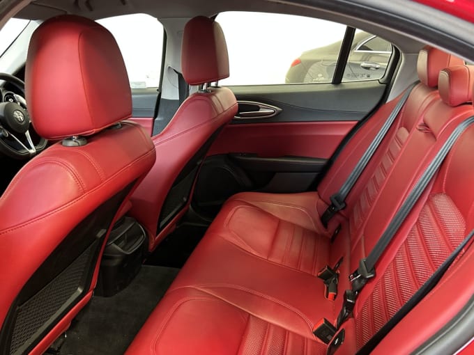 2025 Alfa Romeo Giulia