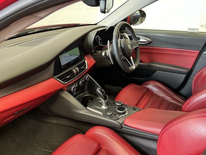 2025 Alfa Romeo Giulia