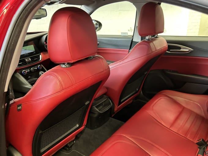2025 Alfa Romeo Giulia