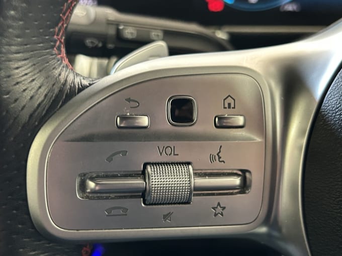 2025 Mercedes-benz Glb