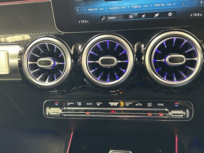 2025 Mercedes-benz Glb