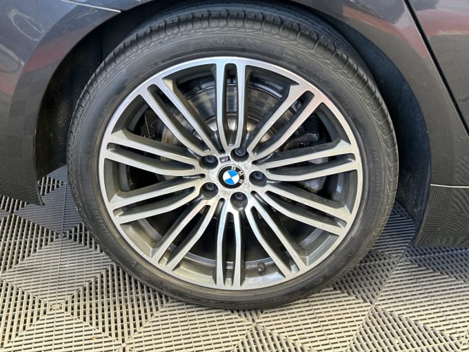 2025 BMW 5 Series