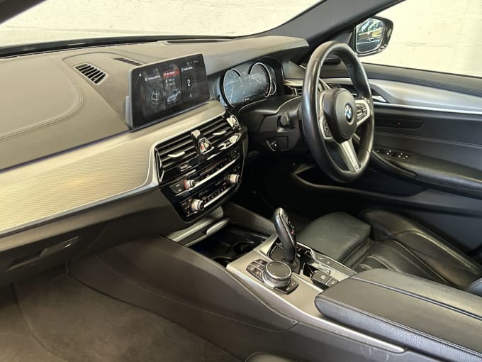 2025 BMW 5 Series