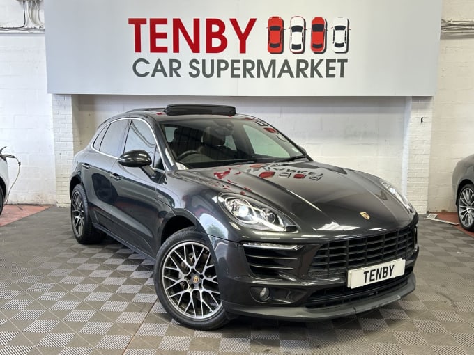 2025 Porsche Macan