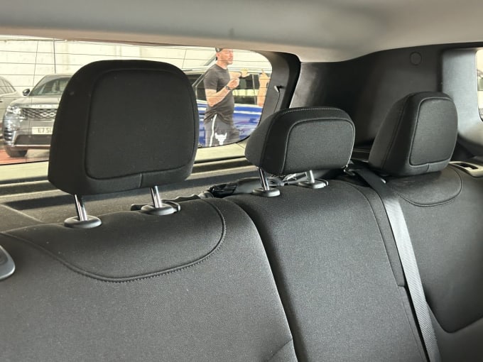 2025 Jeep Renegade