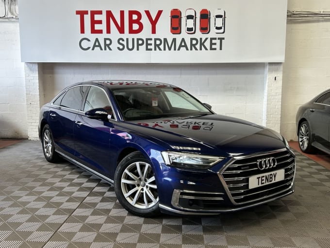 2025 Audi A8