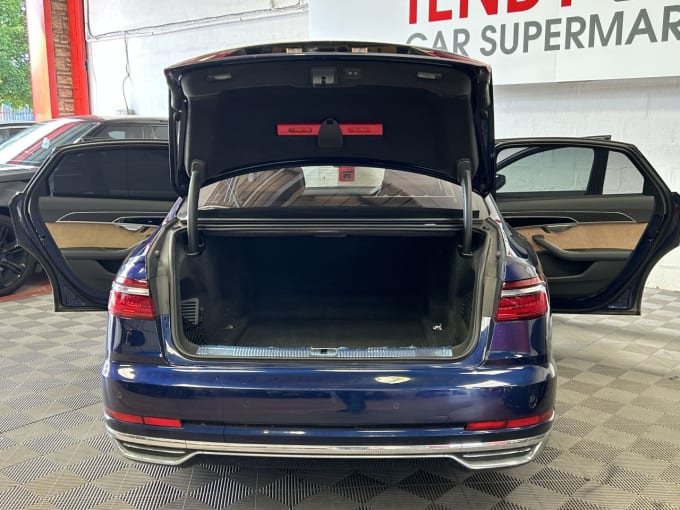 2025 Audi A8