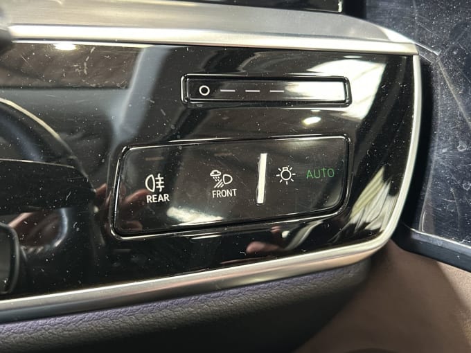 2025 Audi A8