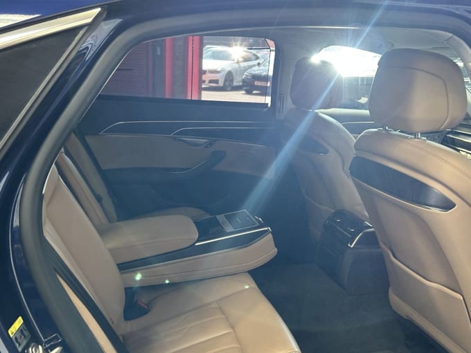 2025 Audi A8