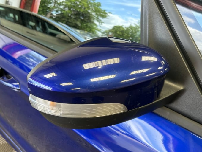2025 Ford S-max