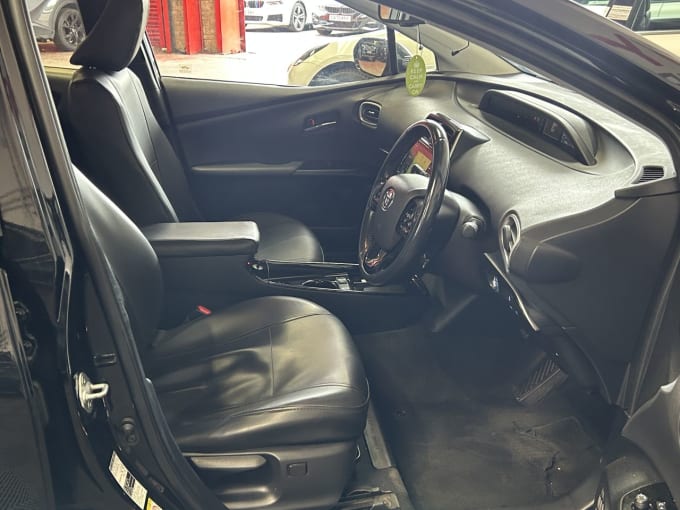 2025 Toyota Prius