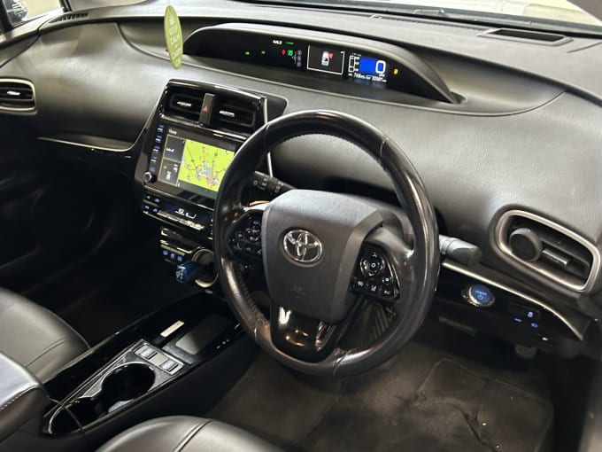 2025 Toyota Prius