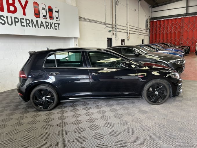 2025 Volkswagen Golf