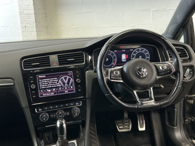 2025 Volkswagen Golf