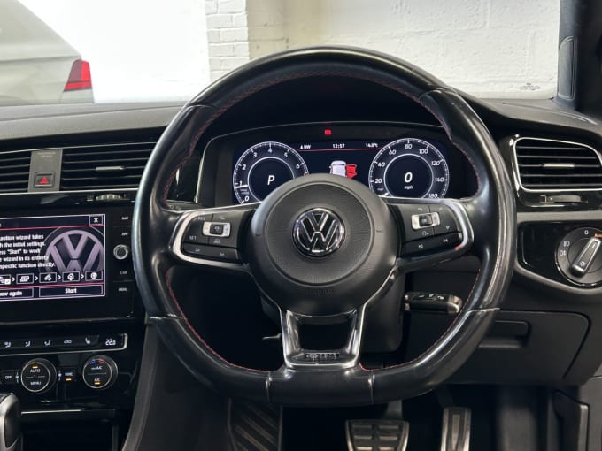 2025 Volkswagen Golf