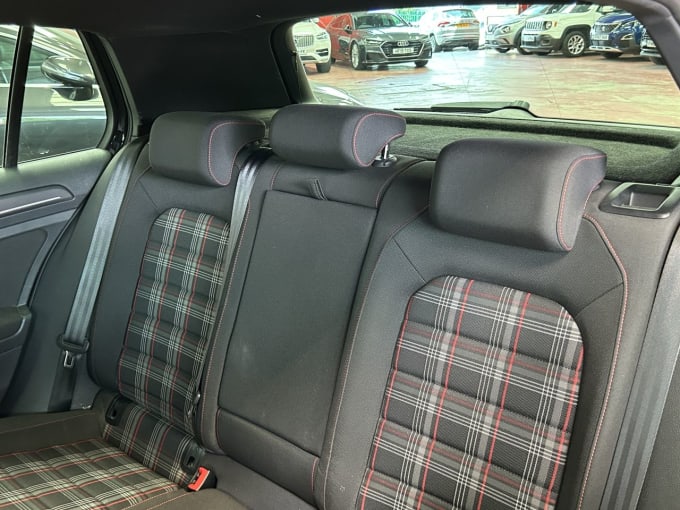 2025 Volkswagen Golf