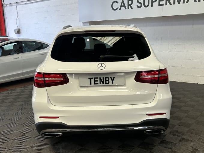 2025 Mercedes-benz Glc