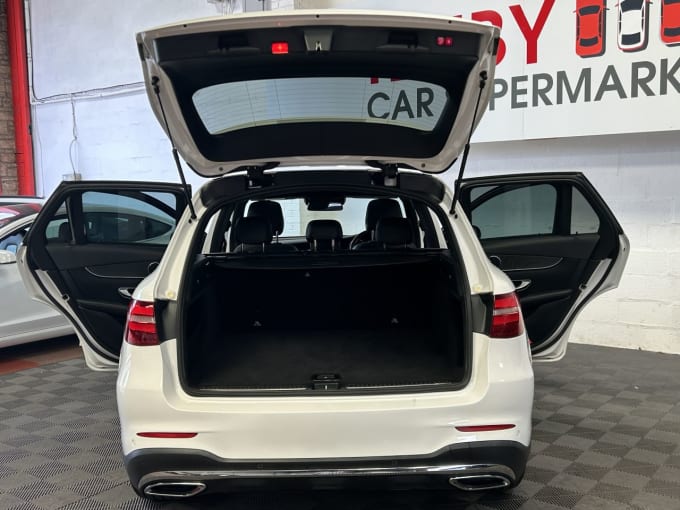 2025 Mercedes-benz Glc