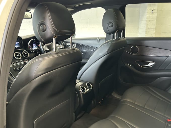 2025 Mercedes-benz Glc
