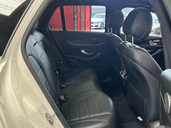 2025 Mercedes-benz Glc