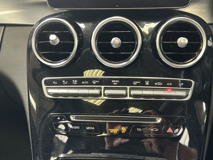2025 Mercedes-benz C-class