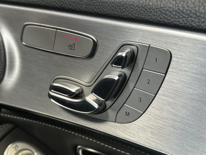 2025 Mercedes-benz C-class