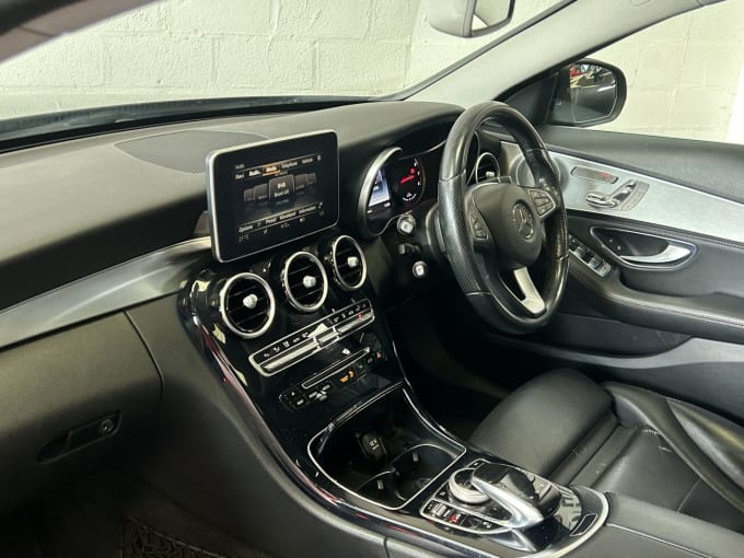 2025 Mercedes-benz C-class