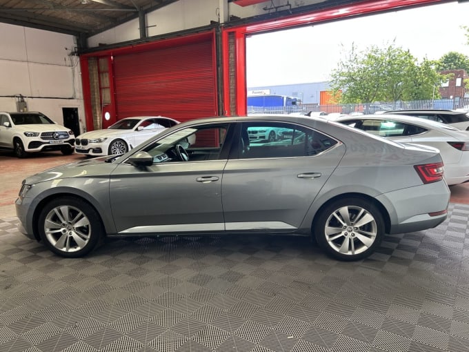 2025 Skoda Superb