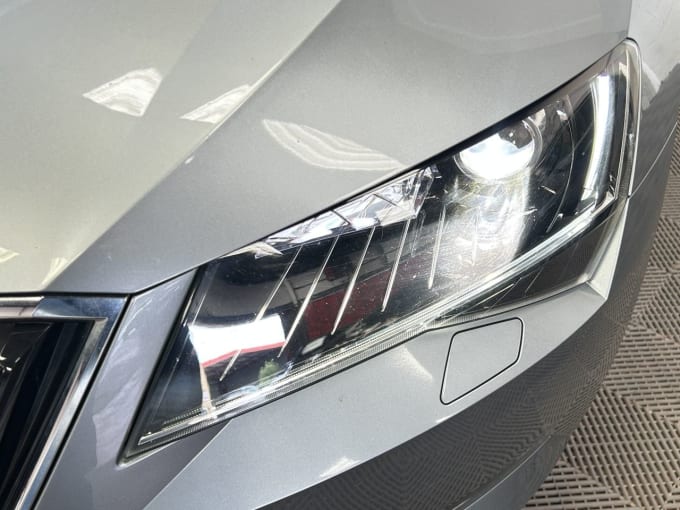 2025 Skoda Superb