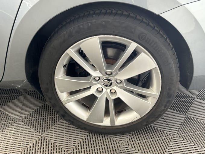 2025 Skoda Superb