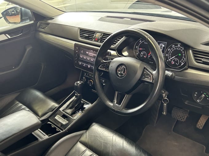 2025 Skoda Superb