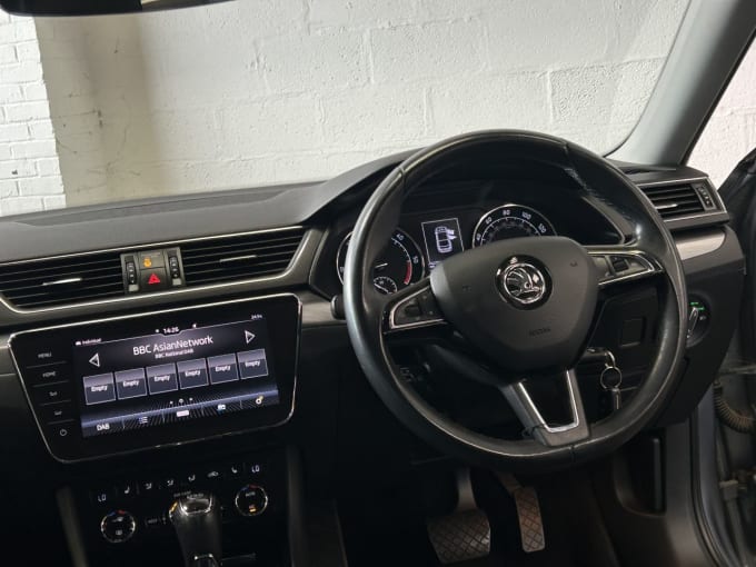 2025 Skoda Superb