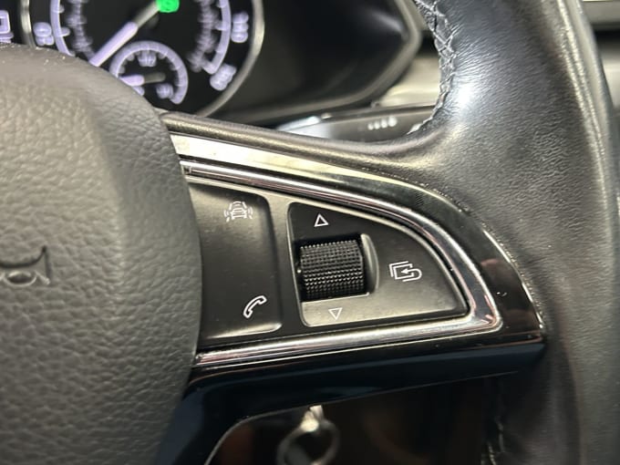 2025 Skoda Superb