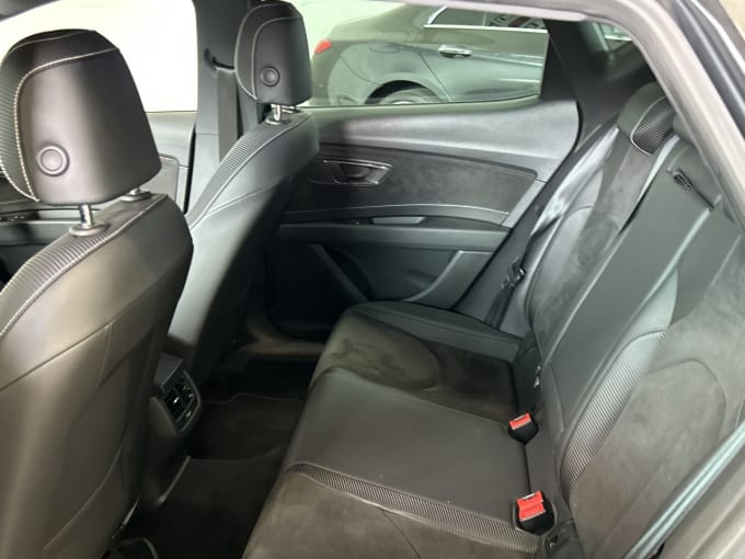 2025 Seat Leon