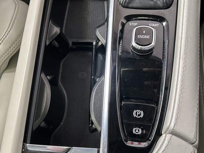 2025 Volvo Xc90
