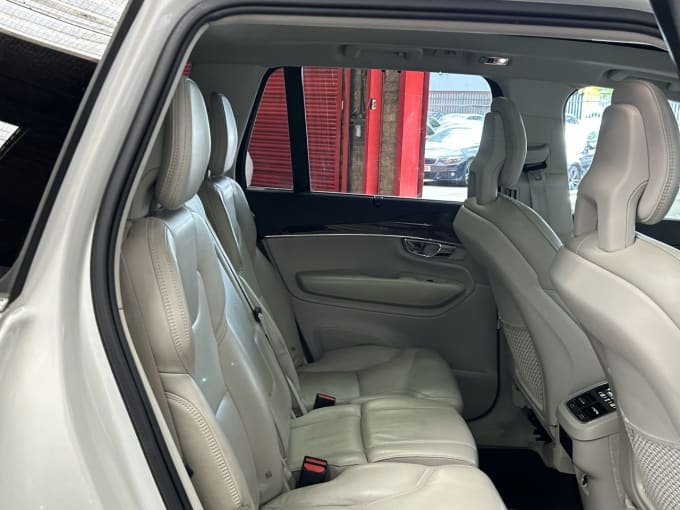 2025 Volvo Xc90