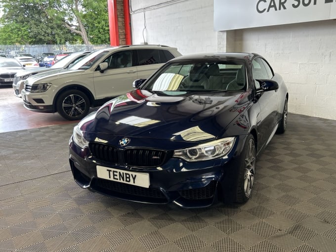 2025 BMW M4