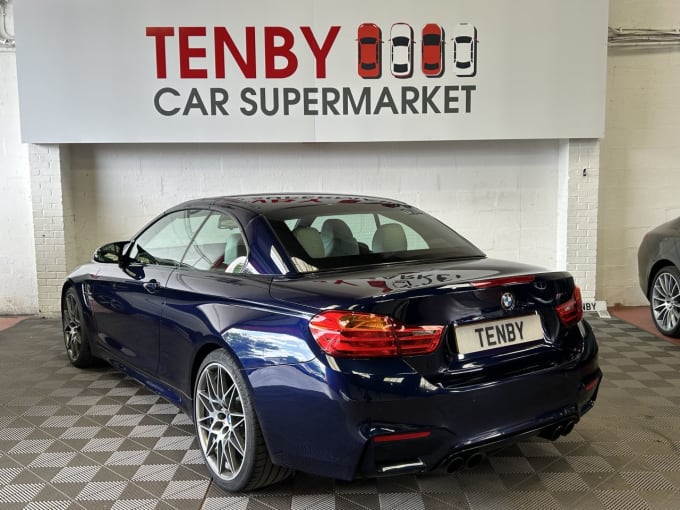 2025 BMW M4
