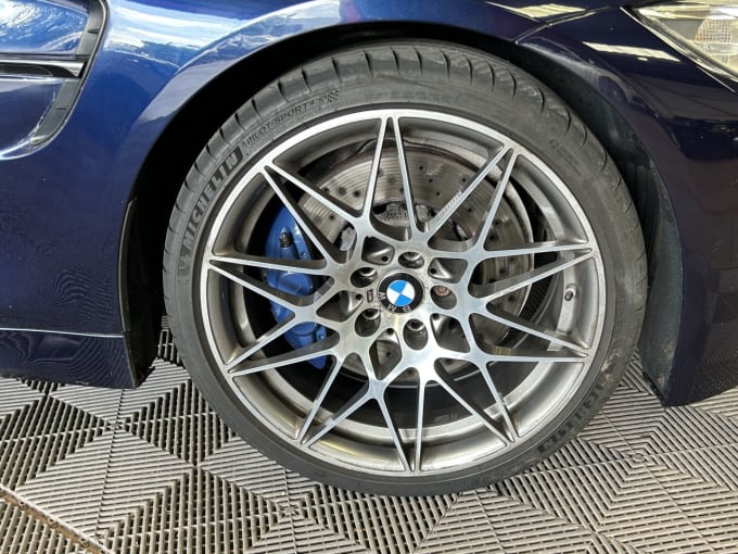 2025 BMW M4