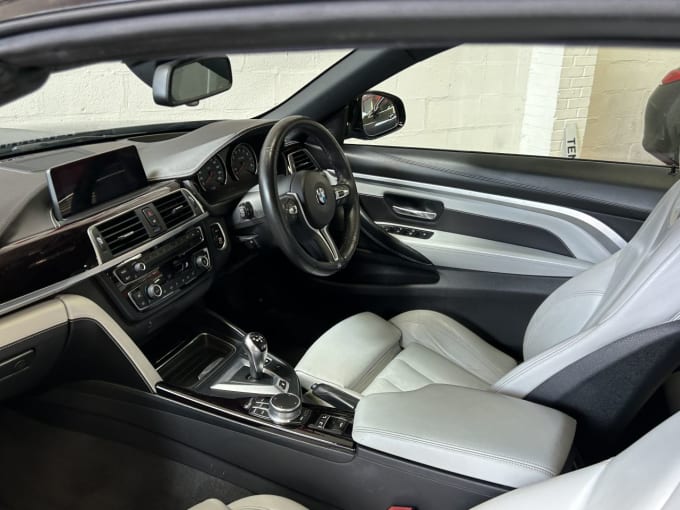 2025 BMW M4