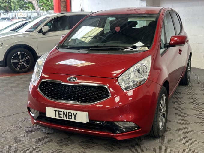 2025 Kia Venga