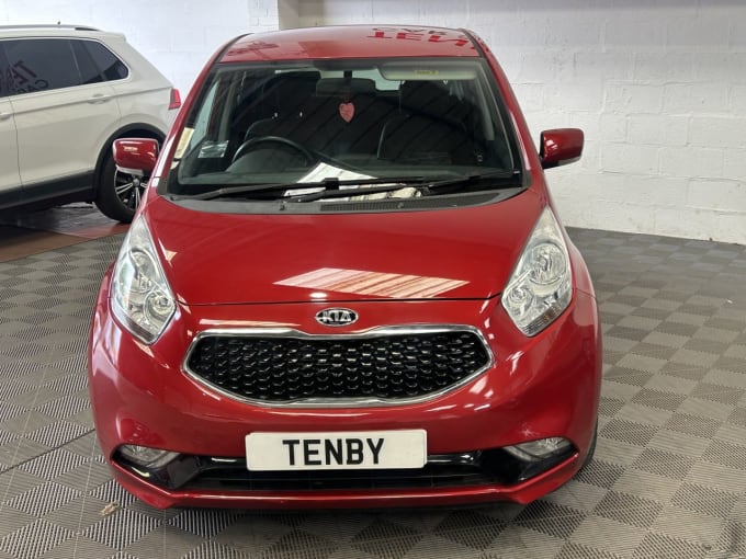 2025 Kia Venga