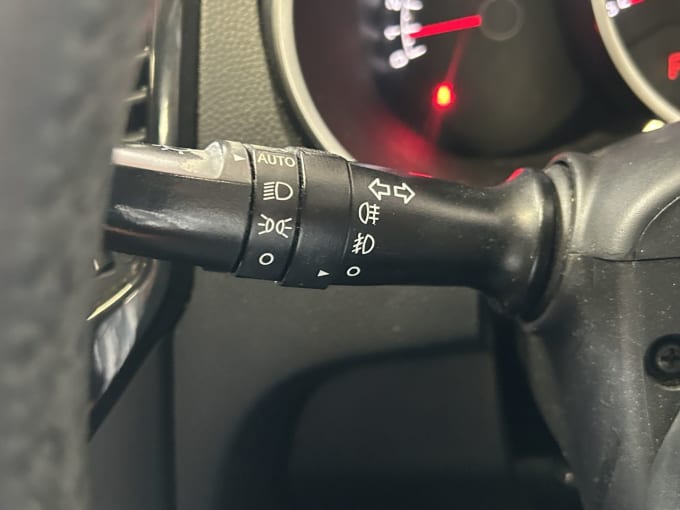 2025 Kia Venga