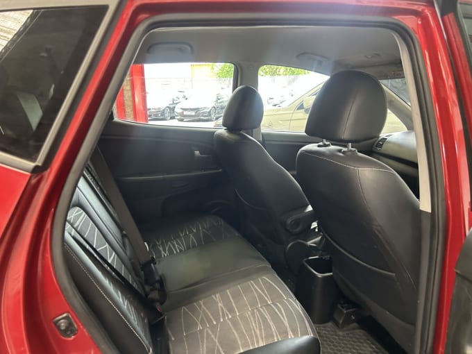 2025 Kia Venga
