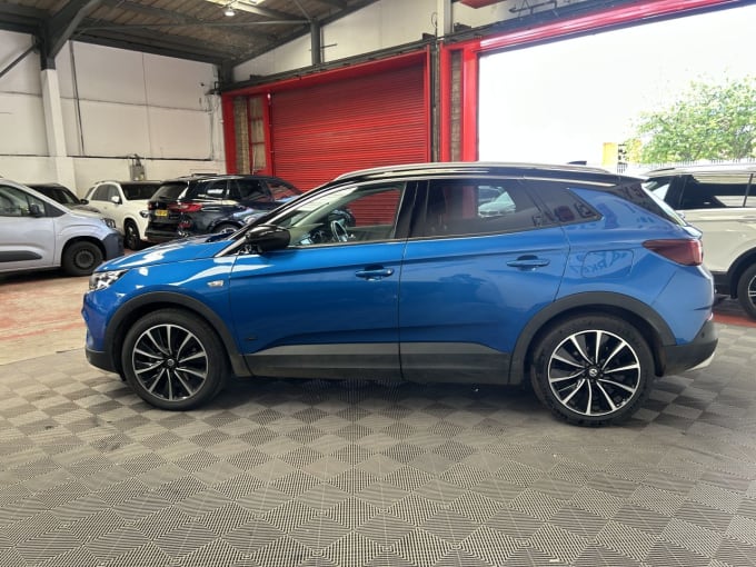 2025 Vauxhall Grandland X